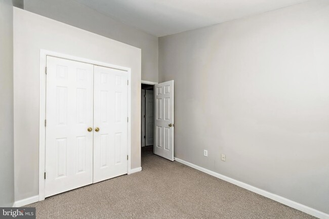 Building Photo - 9236 Owings Choice Ct