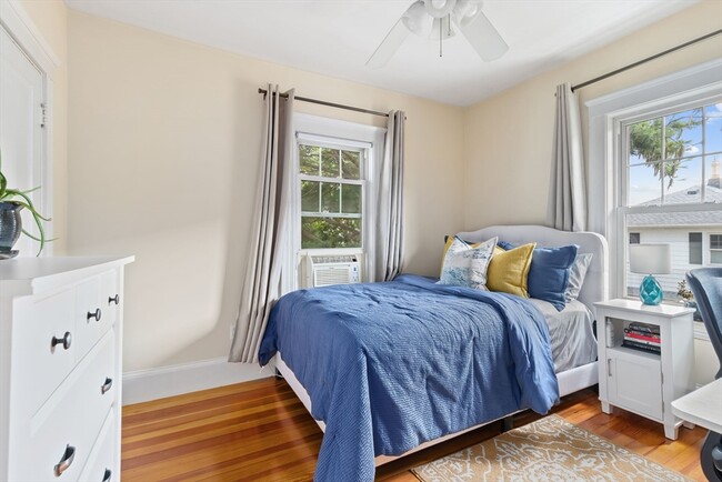 Building Photo - 69 Orchard St