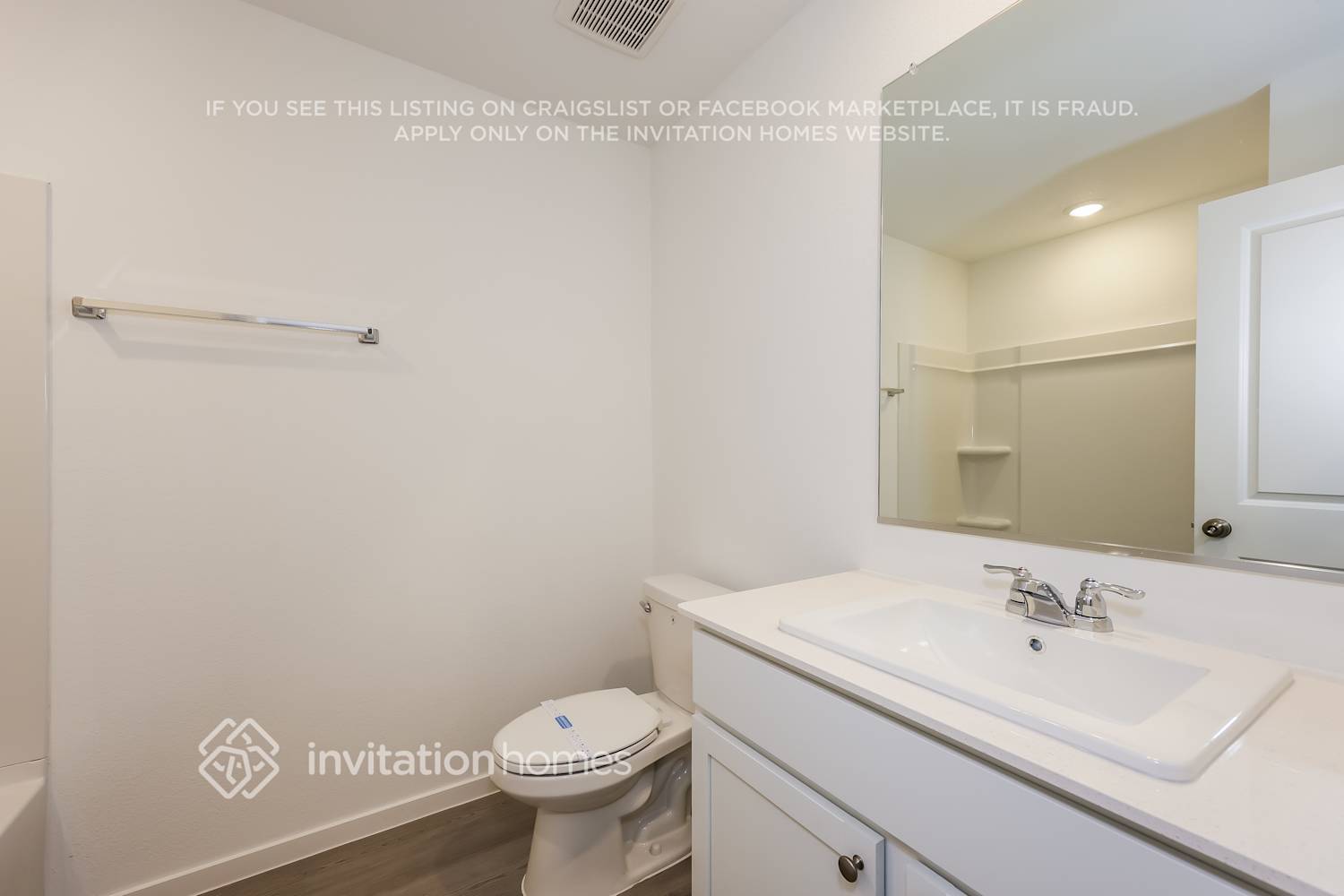 Building Photo - 2712 Harwell Dr