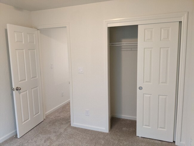 Building Photo - 6433 E Malbec Dr