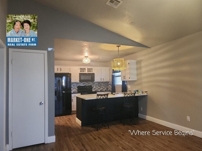 Building Photo - 6808 NW Willow Springs Dr