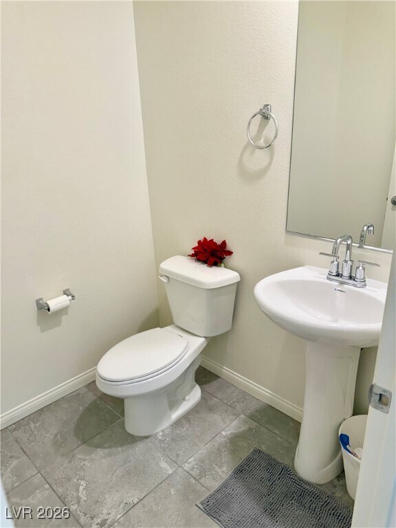 Building Photo - 10939 Cheshire Wds Ave