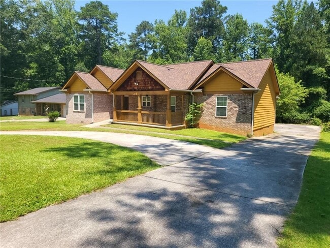 Building Photo - 3873 King Edward Trail SW