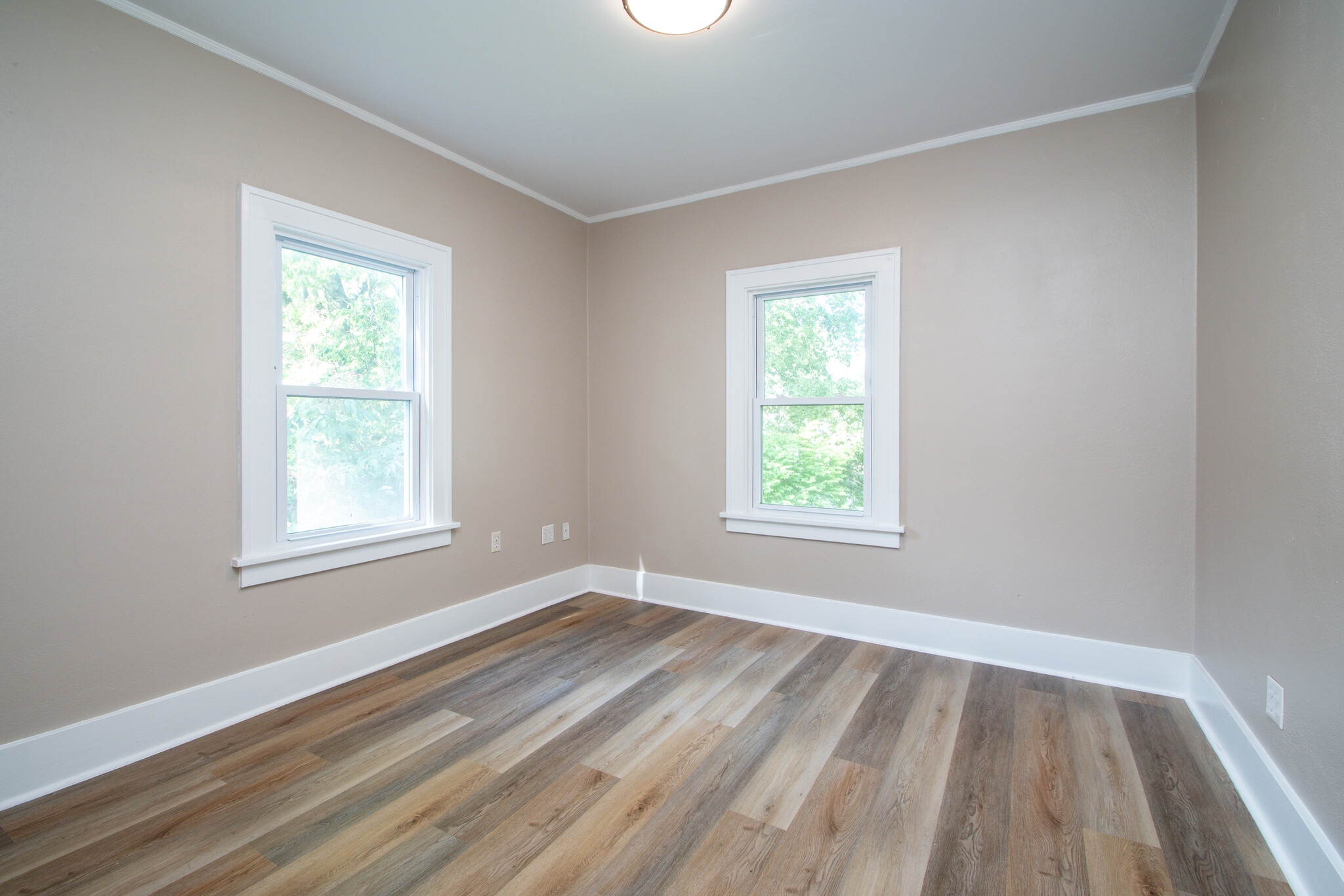 Bedroom 1 - 3415 N California Ave