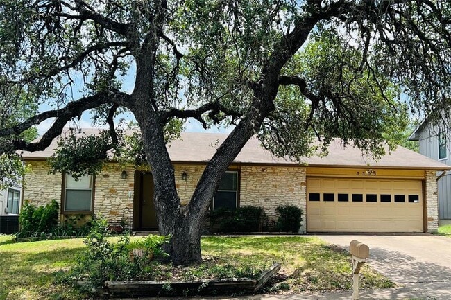 Building Photo - 3303 Galesburg Dr