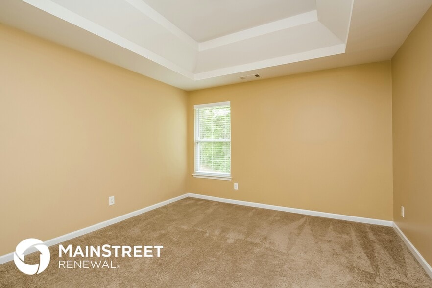 Building Photo - 6237 Selborn Dr SW