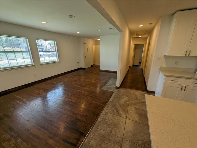 Building Photo - 4604 Gunter St