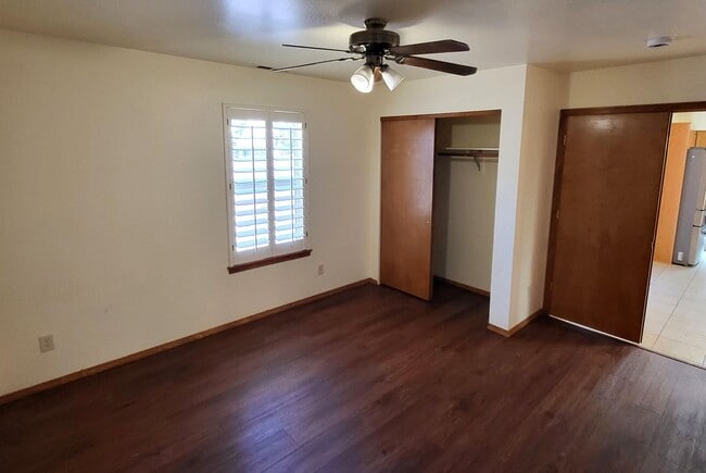 Building Photo - Bright Spacious Kachina Village Home!
