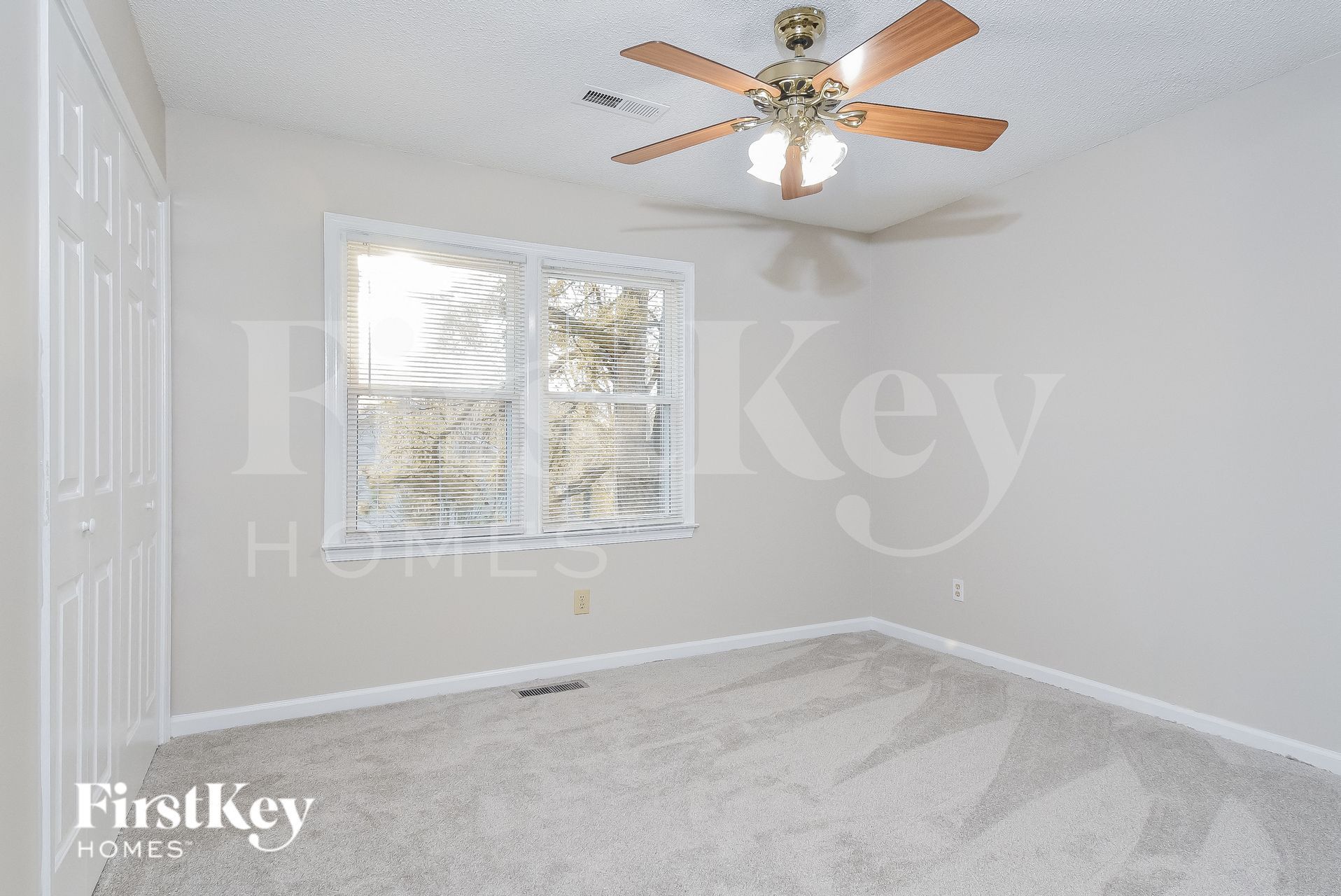 Building Photo - 4706 Pine Hollow Ln