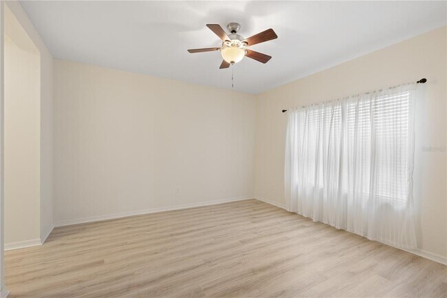Building Photo - 5312 Fairfield Blvd