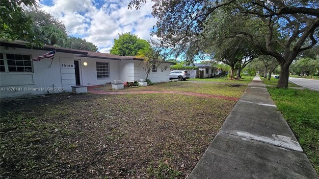 Building Photo - 15120 SW 87th Ave