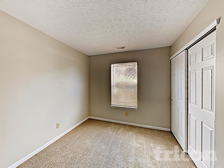 Building Photo - 4830 Countrybrook Ct