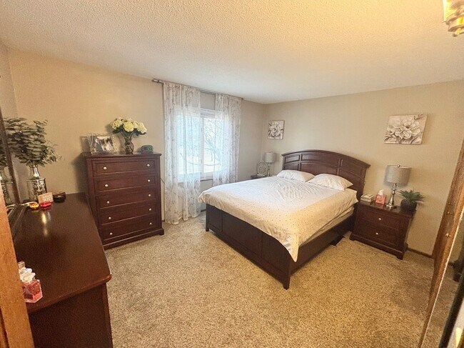 Building Photo - 13685 Harwell Path