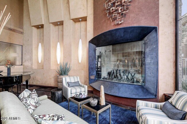 Building Photo - 6900 E Princess Dr