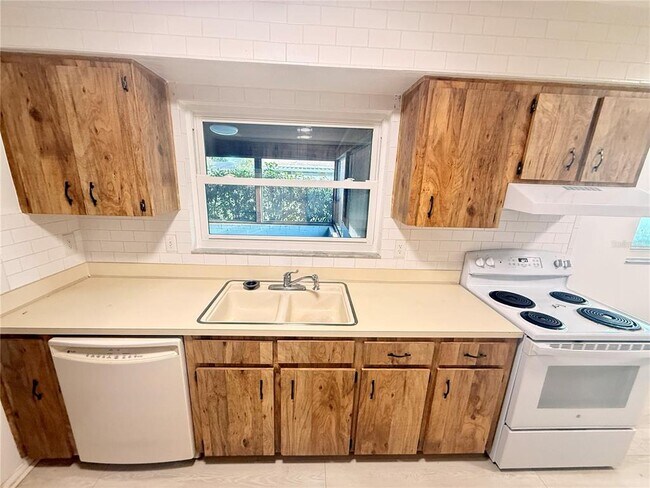 Building Photo - 895 Copperleaf Ln
