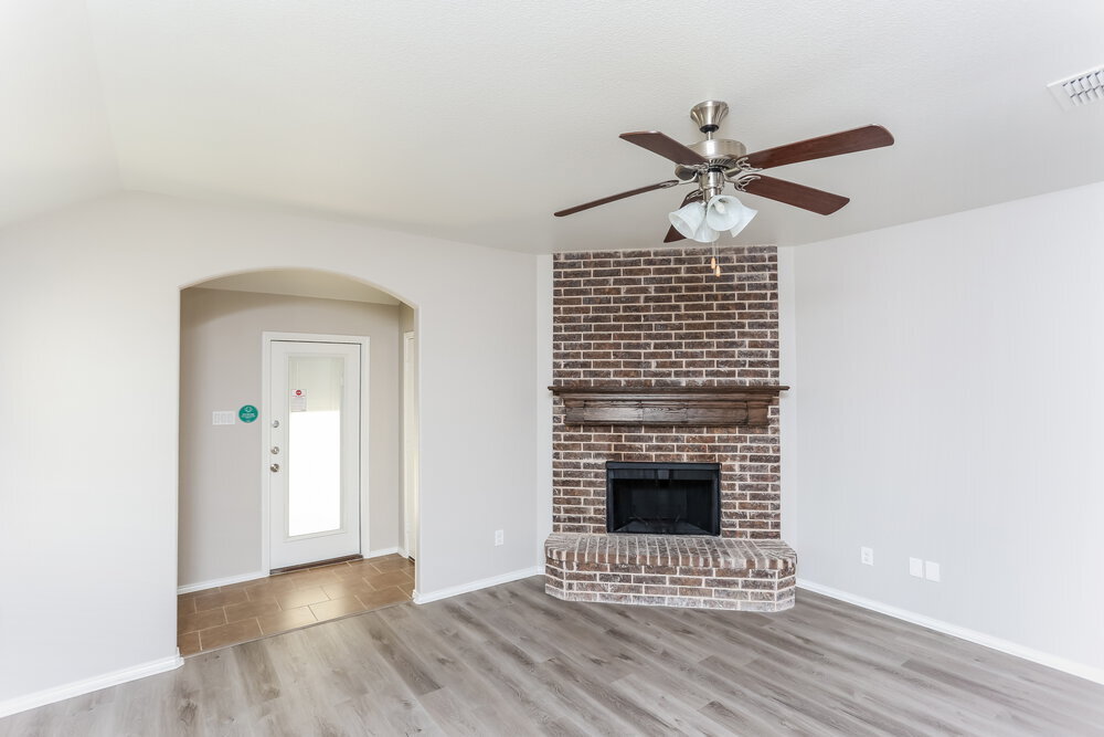 Building Photo - 1513 Applegate Way
