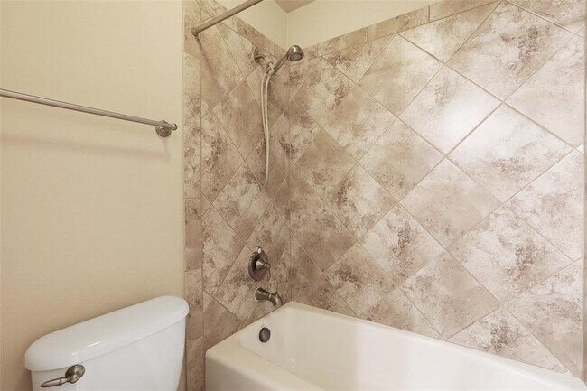 Building Photo - 10504 Prezia Dr