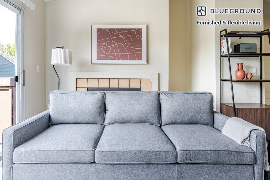 Building Photo - 117 Rock Harbor Ln