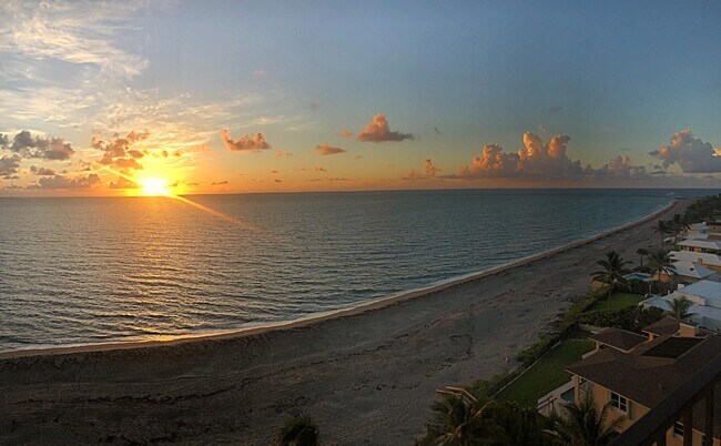 Building Photo - 100 S Beach Rd