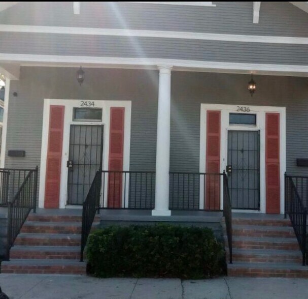 Building Photo - 2436 Laharpe St