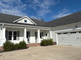 Building Photo - 729 Windemere Rd