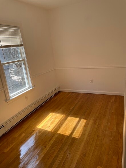Building Photo - 150 Webster Ave
