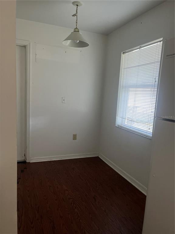 Building Photo - 1585 Triangle Dr