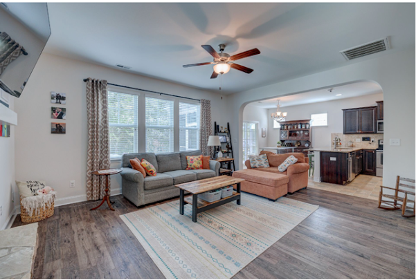 Building Photo - 8603 Lanvale Forest Dr
