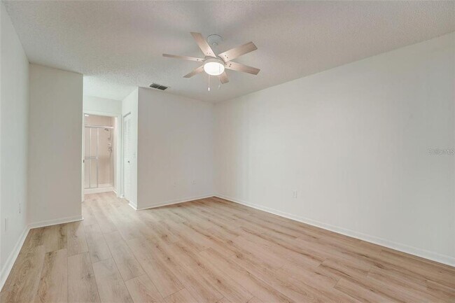 Building Photo - 12125 Spartan Way