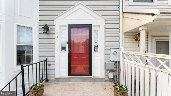 Building Photo - 12168 Springwoods Dr