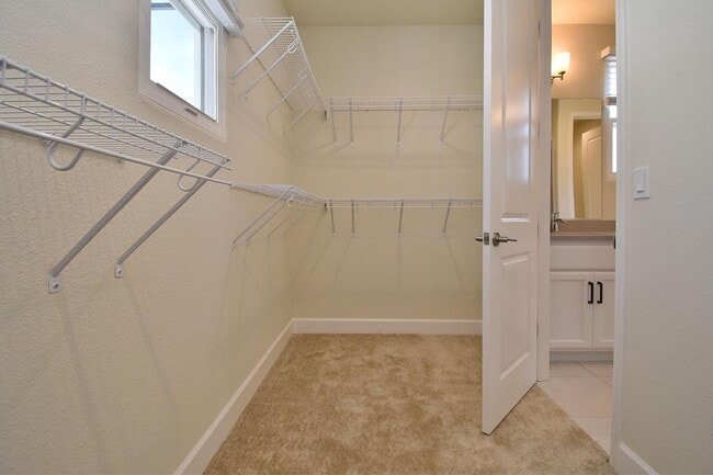 Building Photo - Beautiful 3-bedroom home in Fremont – Built in 2022!