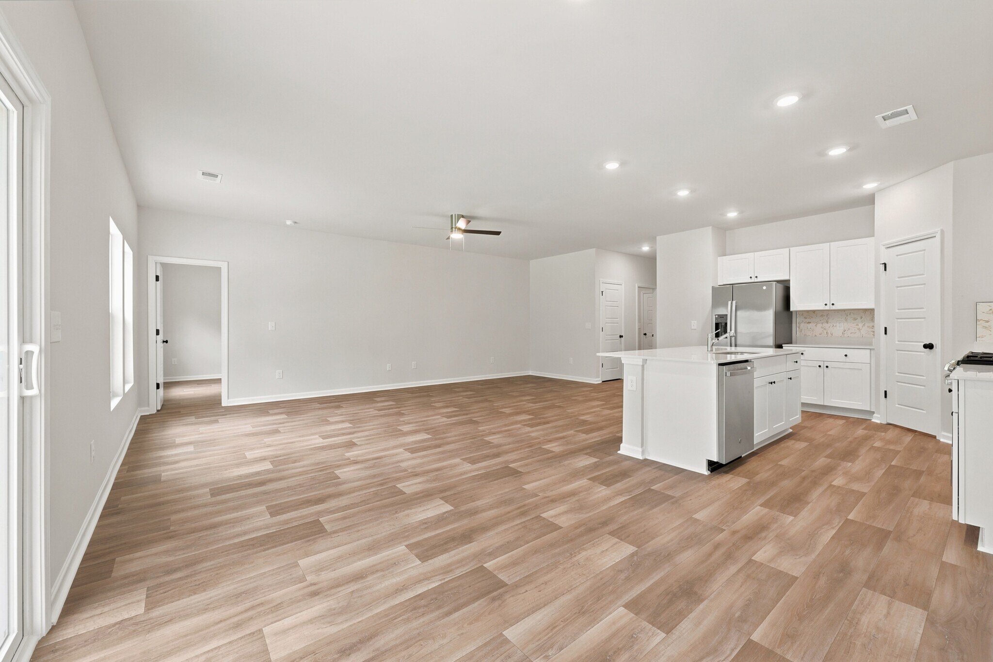 Building Photo - 1145 Tibetan St
