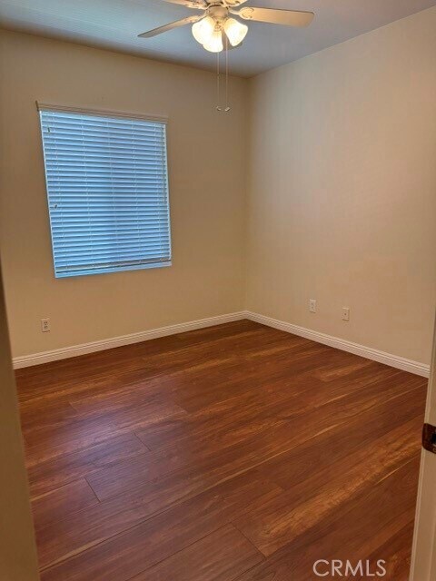 Building Photo - 1133 Shady Creek Dr