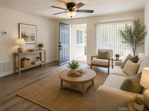 Building Photo - 45270 Panorama Dr