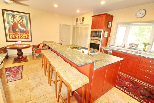 Building Photo - Wailea Kai Private Home – Furnished 3Bed/3...