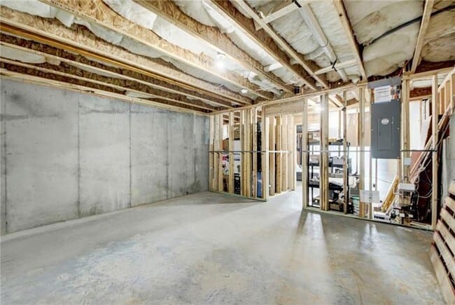 Building Photo - 4770 Burningbush Way