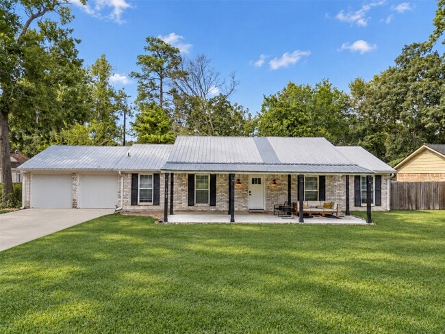 Building Photo - 403 Crossbow Dr