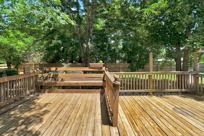 Building Photo - 3501 Sassafras Trail