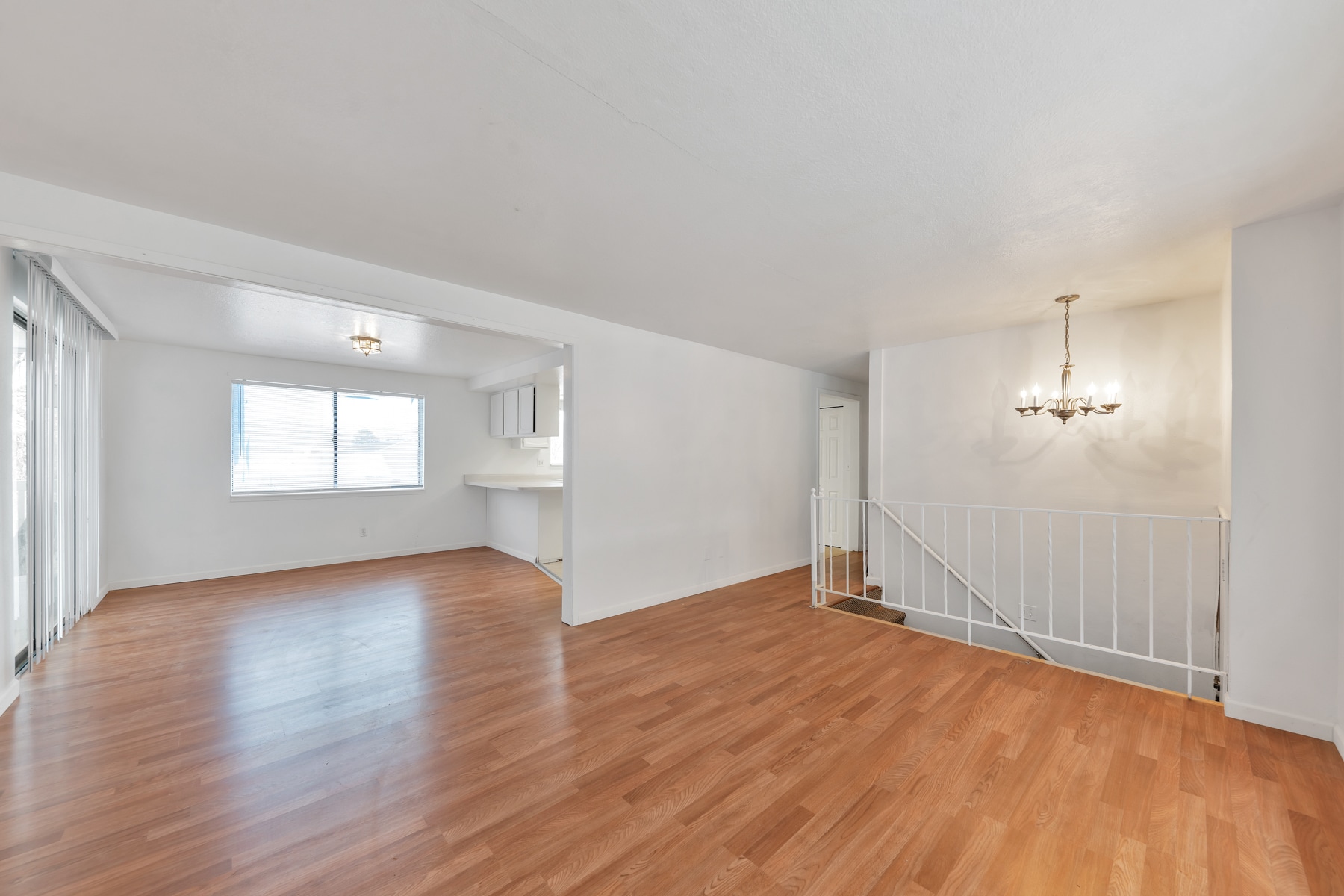 Building Photo - 104 W 5050 S