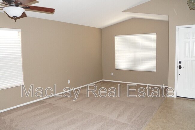 Building Photo - 3418 W Adobe Dam Rd