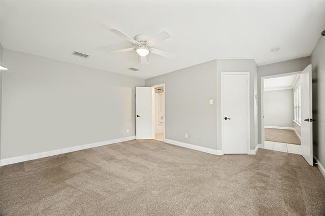 Building Photo - 1601 Elm St