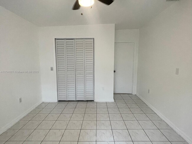 Building Photo - 4420 NW 60th St