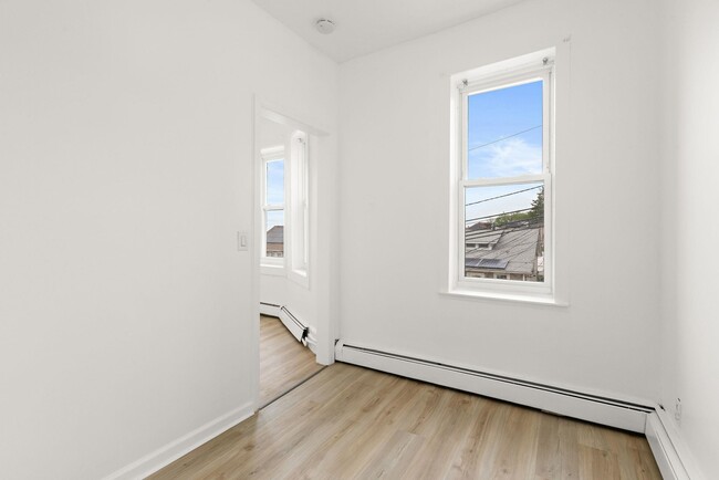 Building Photo - 1209 86th St