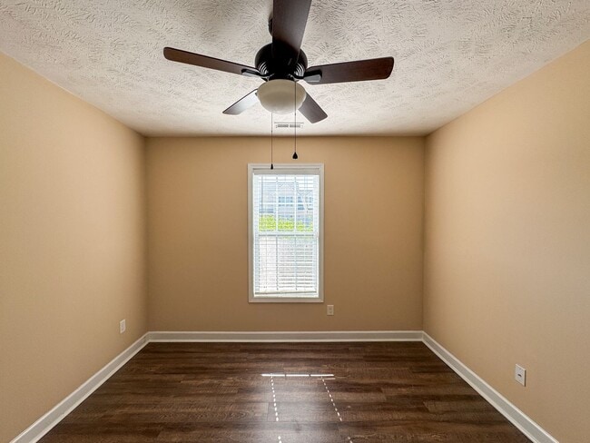 Building Photo - 258 Ivy Stone Dr