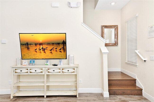 Building Photo - 8048 Dreamsicle Dr