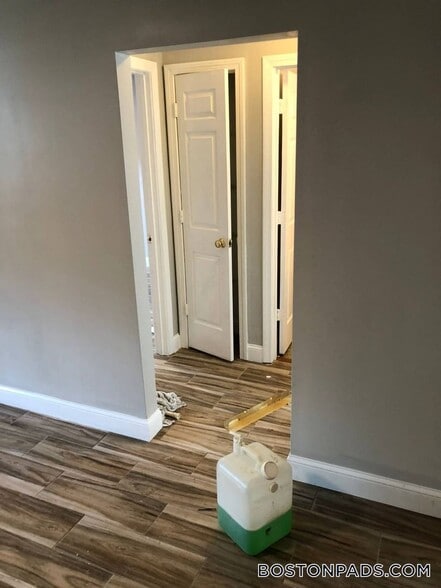 Building Photo - 217 Beaver Dam Rd