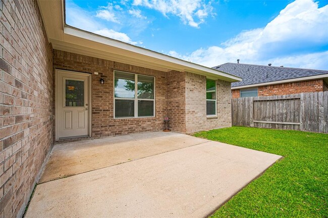 Building Photo - 25919 Orchard Knoll Ln