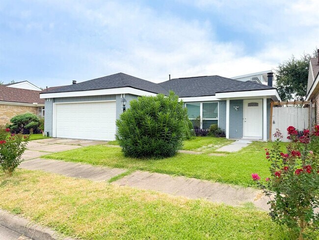 Building Photo - 6506 Briar Glade Dr