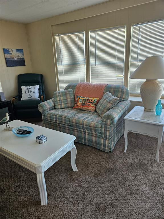 Building Photo - 373 Majesty Dr