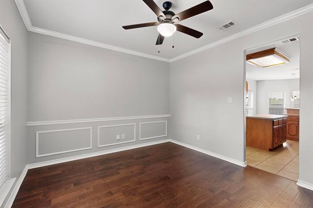 Building Photo - 701 Lone Rider Ct